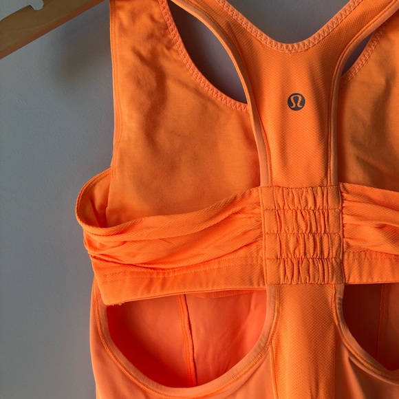 Lululemon open back Tank Top - Orange - Size 8 - Picture 3 of 4